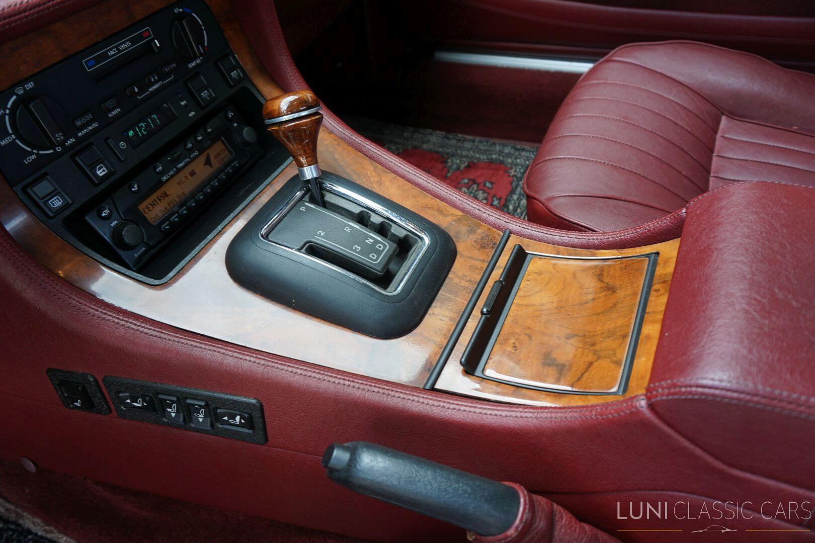 <trp-post-container data-trp-post-id='48723'>1987 Jaguar X40 Sovereign