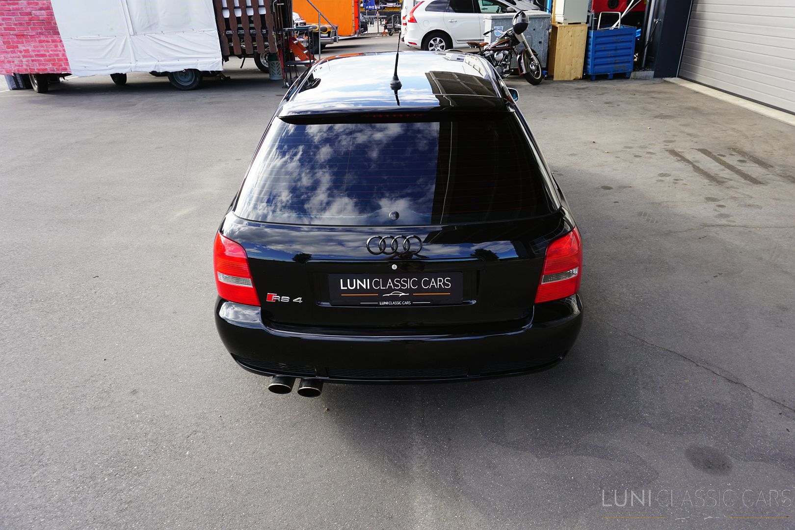 <trp-post-container data-trp-post-id='48976'>2000 Audi RS4 B5 Quattro