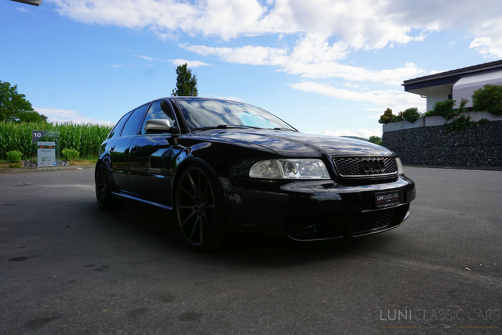 <trp-post-container data-trp-post-id='48976'>2000 Audi RS4 B5 Quattro