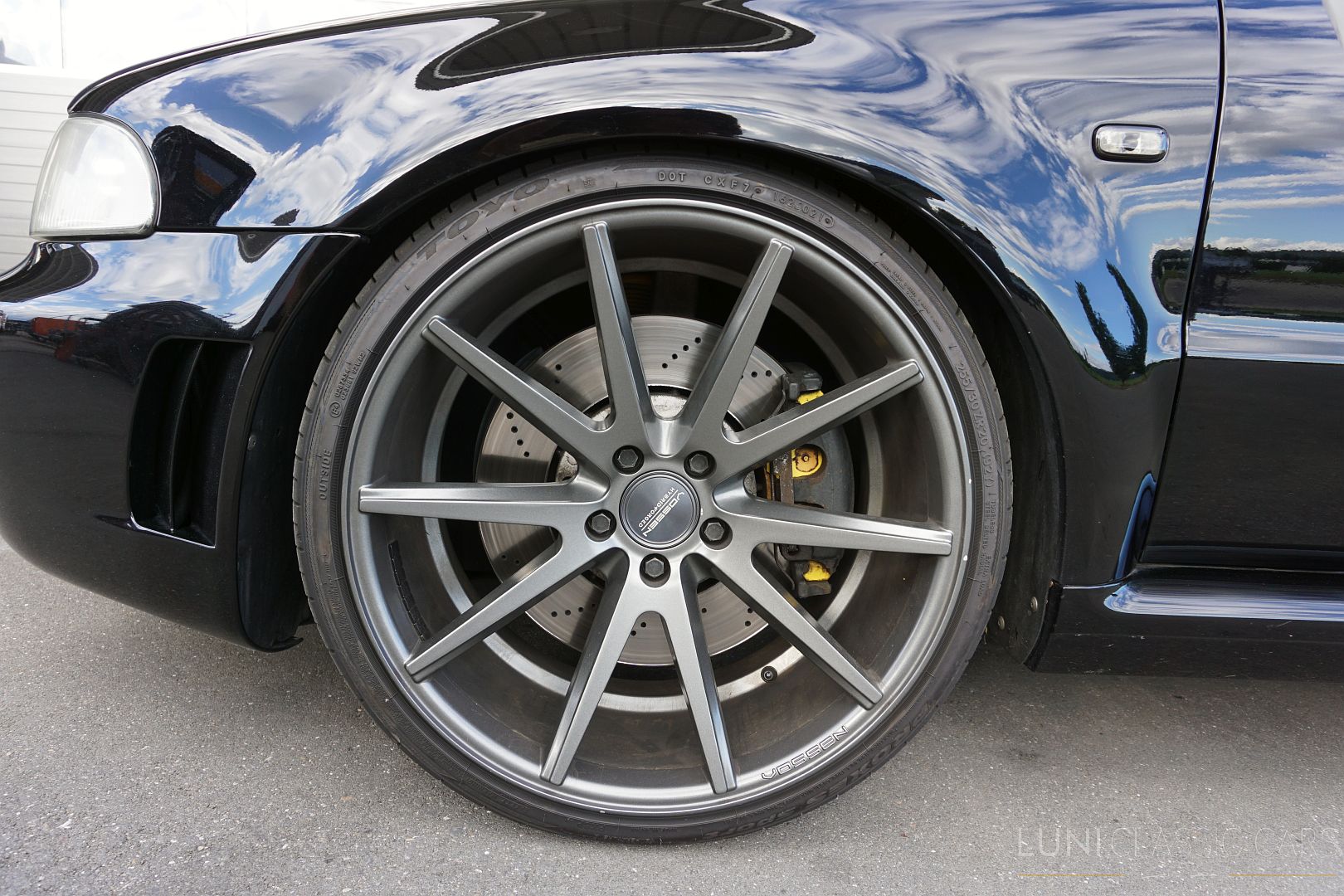 <trp-post-container data-trp-post-id='48976'>2000 Audi RS4 B5 Quattro