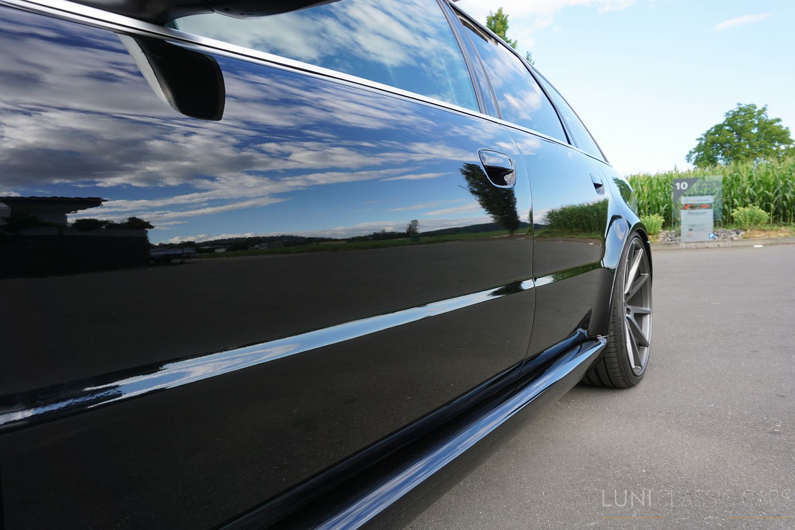 <trp-post-container data-trp-post-id='48976'>2000 Audi RS4 B5 Quattro