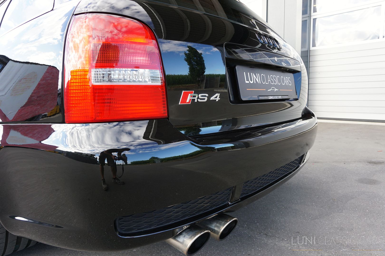 <trp-post-container data-trp-post-id='48976'>2000 Audi RS4 B5 Quattro