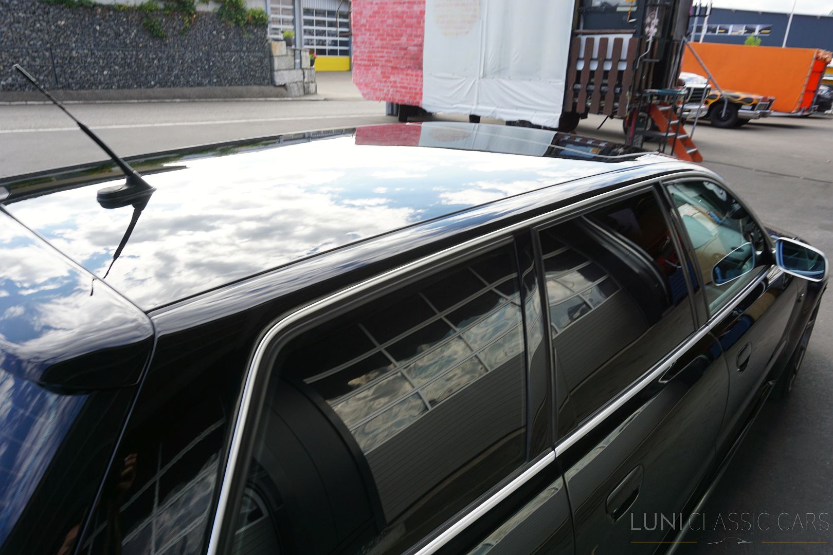 <trp-post-container data-trp-post-id='48976'>2000 Audi RS4 B5 Quattro