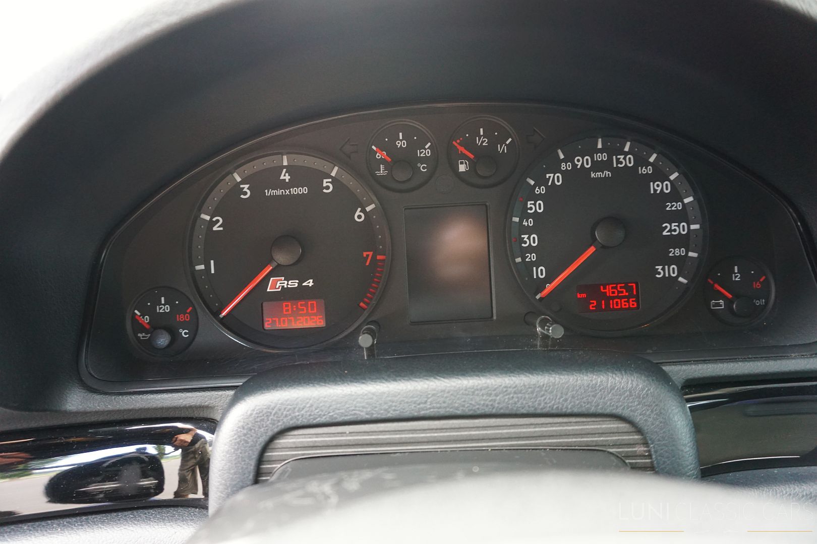 <trp-post-container data-trp-post-id='48976'>2000 Audi RS4 B5 Quattro