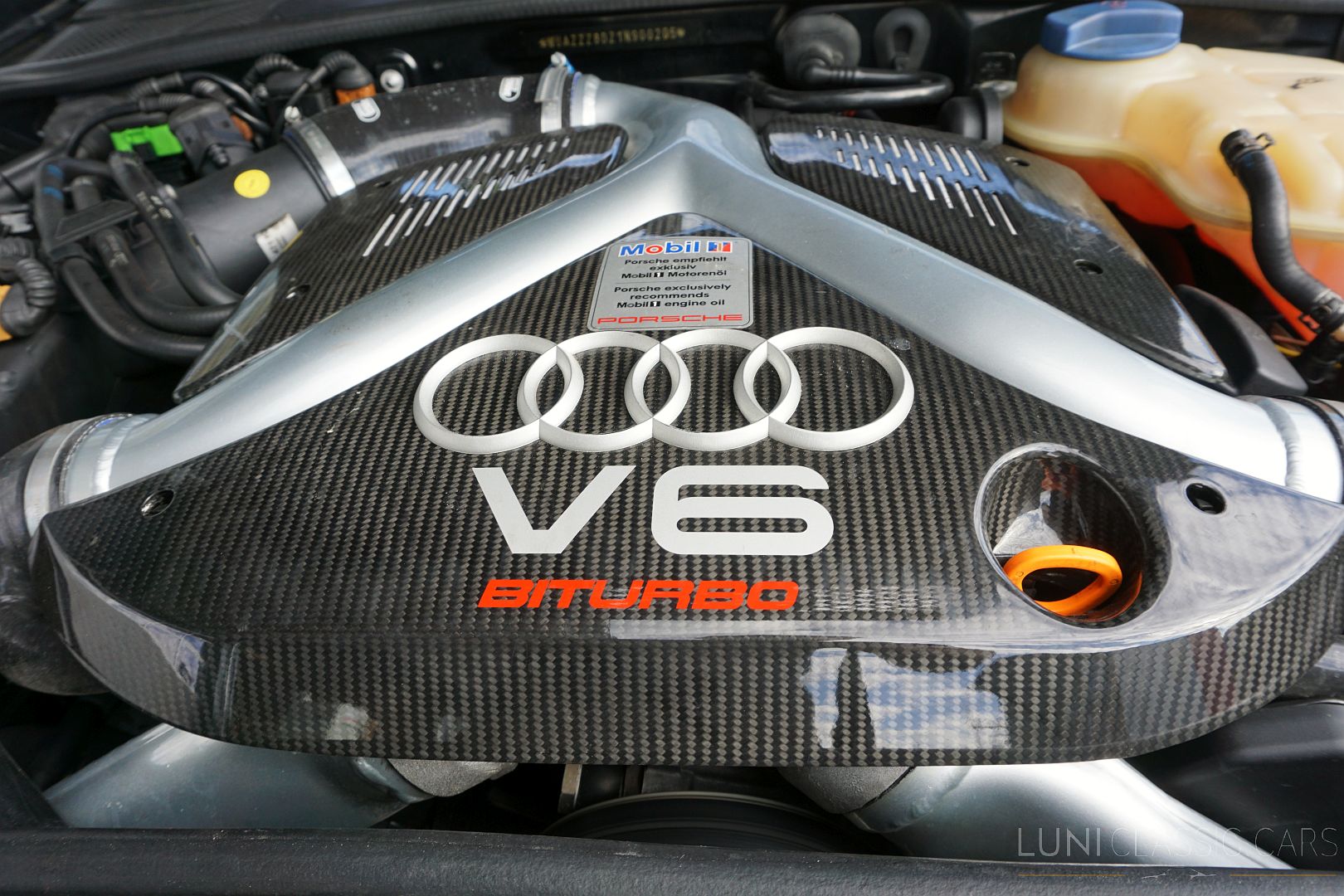<trp-post-container data-trp-post-id='48976'>2000 Audi RS4 B5 Quattro