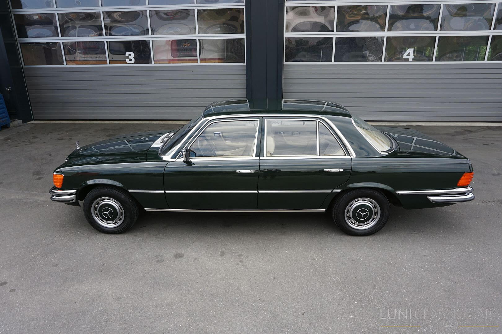 <trp-post-container data-trp-post-id='49042'>1973 Mercedes-Benz 280 S