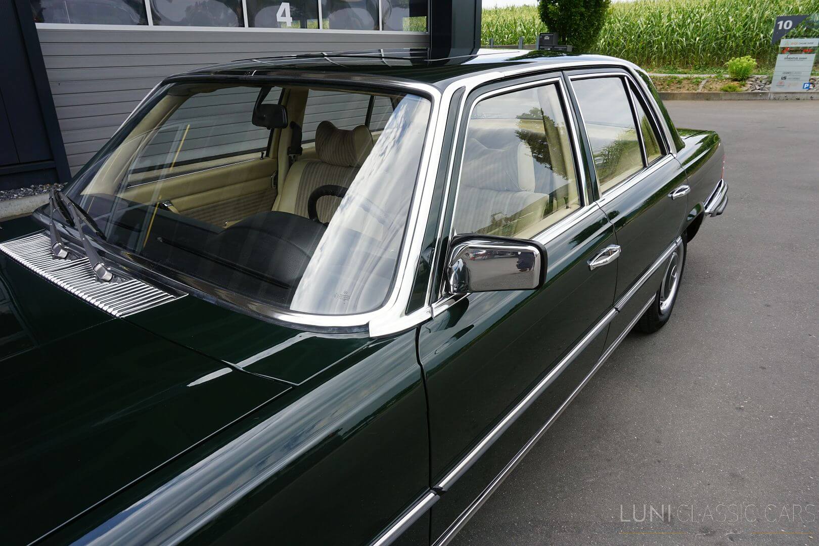 <trp-post-container data-trp-post-id='49042'>1973 Mercedes-Benz 280 S