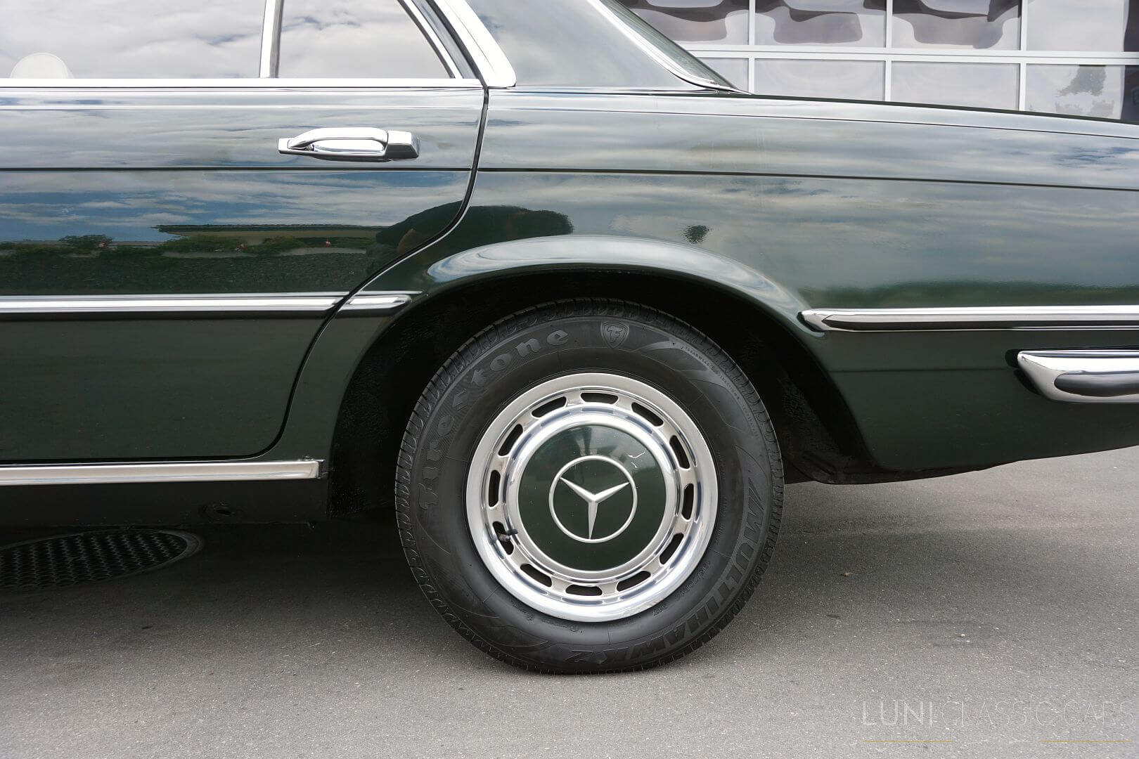 <trp-post-container data-trp-post-id='49042'>1973 Mercedes-Benz 280 S