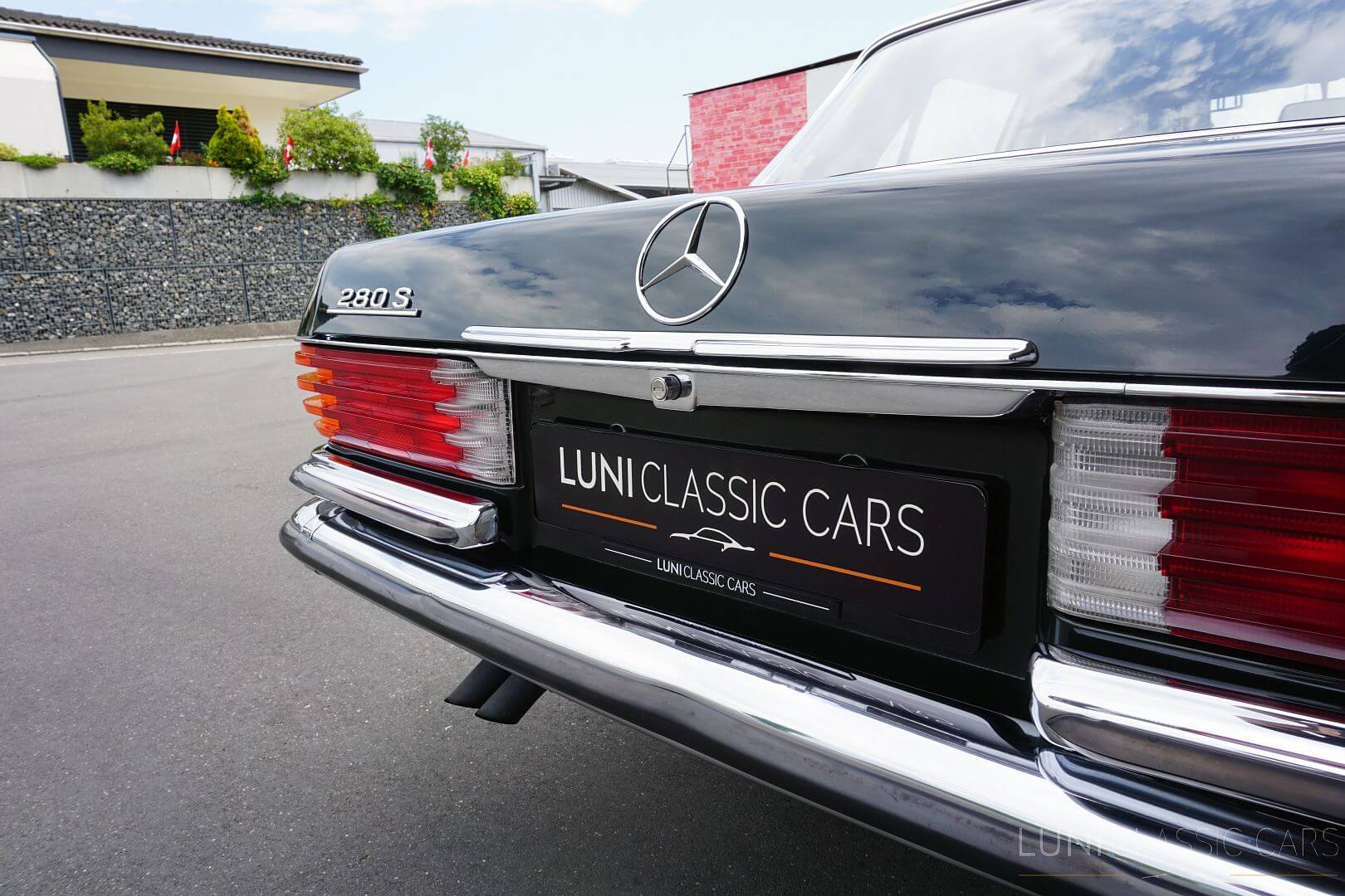 <trp-post-container data-trp-post-id='49042'>1973 Mercedes-Benz 280 S