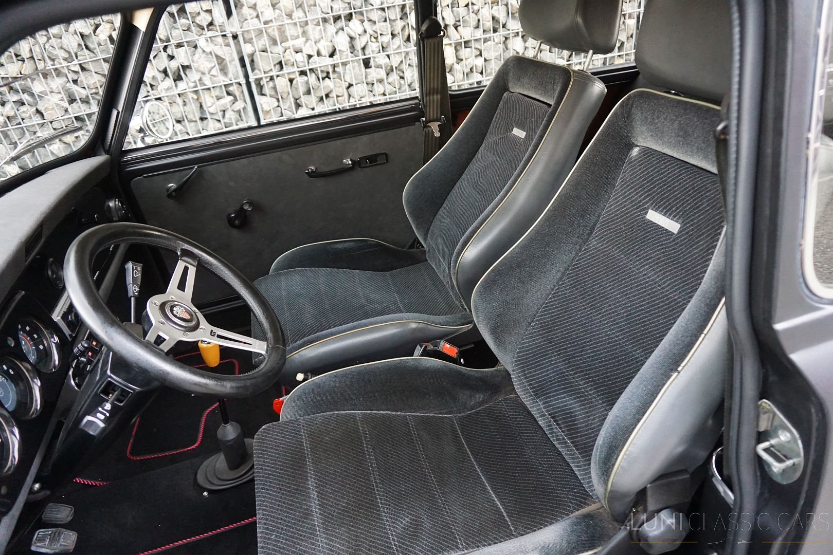 <trp-post-container data-trp-post-id='49153'>1980 Mini 1100 Special